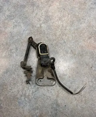 Mercedes-Benz E AMG W212 Headlight/headlamp level sensor A0045426518