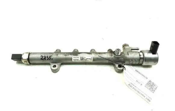 Mercedes-Benz C W205 Fuel main line pipe