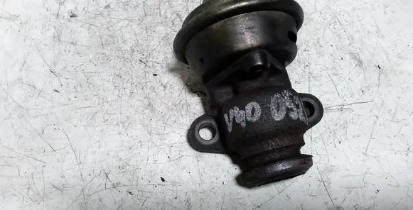 Volvo S40, V40 EGR valve 7700100606 7700101759