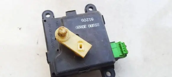 Honda Civic Air flap motor/actuator 2s98030820