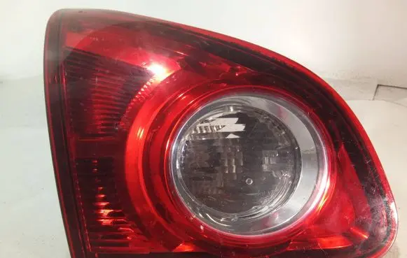 Nissan Qashqai Tailgate rear/tail lights 89071063