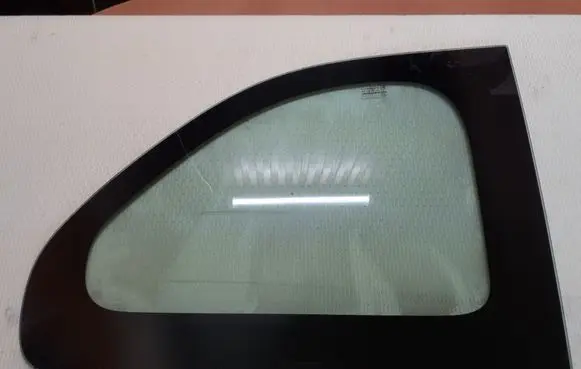 Dacia Dokker Rear side window 43R000015
