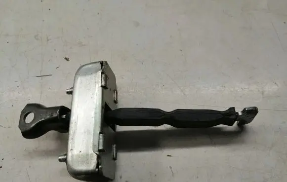 Toyota Corolla Verso AR10 Front door check strap stopper 6861064010