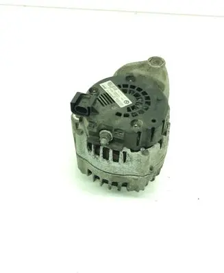BMW 3 E90 E91 Generator/alternator 8507624