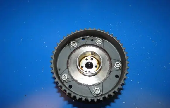 Volvo XC40 Camshaft pulley/ VANOS 31465716