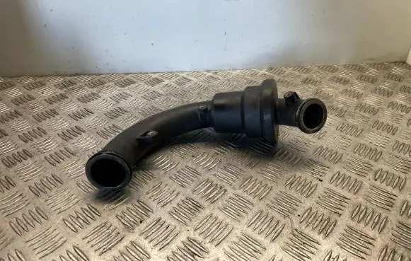 Mercedes-Benz A W176 Intercooler hose/pipe A6511400387