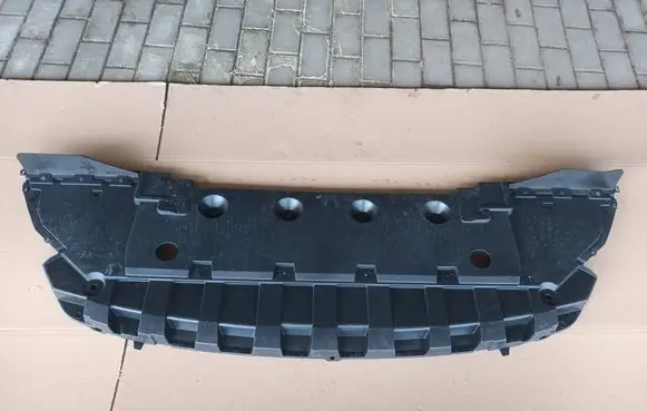Renault Austral Engine splash shield/under tray 626537858R