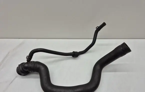 Volkswagen Golf V Engine coolant pipe/hose 1K0122101EL 6Q0122291E