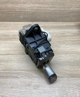 Toyota Prius (XW20) Gear shifter/selector 8945147030