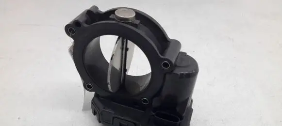 Mercedes-Benz B W246 W242 Throttle valve A6510900370