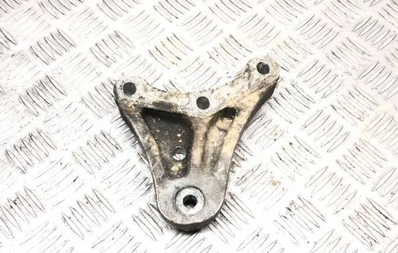 Skoda Fabia Mk1 (6Y) Engine mounting bracket 6Q0199185Q 1002