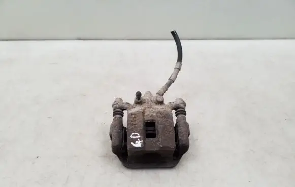 Nissan Murano Z50 Rear brake caliper