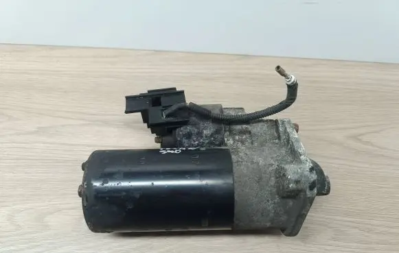 Volvo S40 Starter motor 30724473 20070526 0001109264