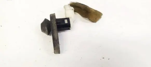 Mazda 5 Front door sensor 