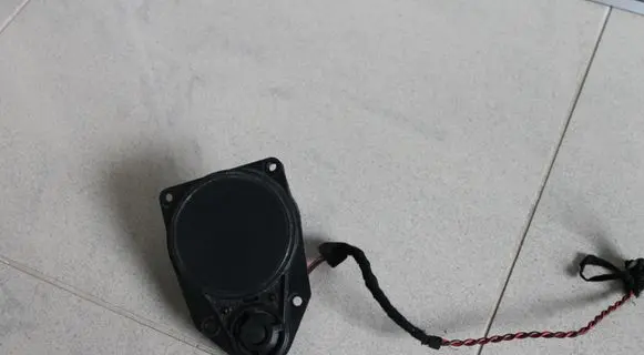 Volkswagen Touran I Front door high frequency speaker 1T0035411P