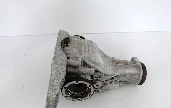 Audi A8 S8 D4 4H Rear differential 8K0501721A