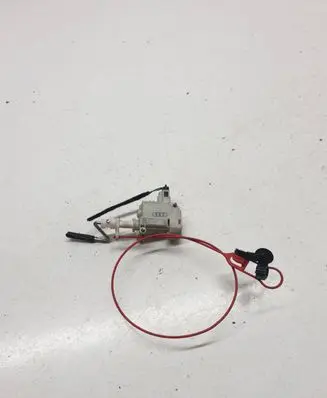 Audi Q7 4L Fuel tank cap lock 4L0810773
