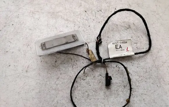 Subaru Legacy Air vent grill in roof 6C1T14334