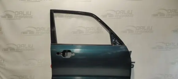 Mitsubishi Pajero Front door F26A21