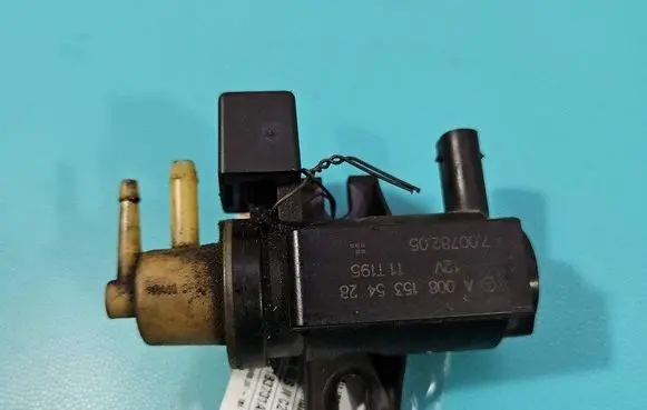 Mercedes-Benz CLS C218 X218 Turbo solenoid valve A0081535428 IMPRK1473532