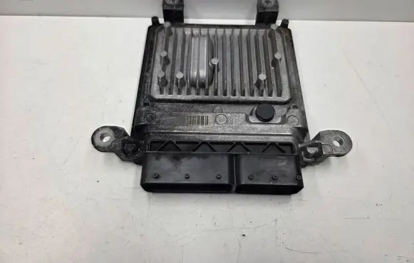 Mercedes-Benz E W212 Engine control unit/module A6519007500 6519007500