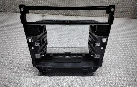 BMW 5 E60 E61 Radio/GPS head unit trim 703411819