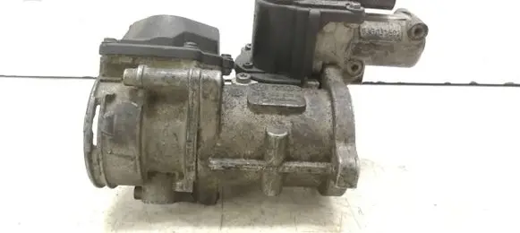 Volkswagen Touran I Throttle valve 03G128063G A2C53249824 03G129637A