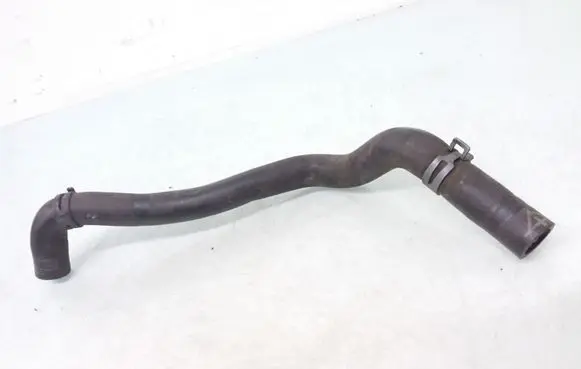 Volkswagen Transporter - Caravelle T4 Engine coolant pipe/hose 074122073P