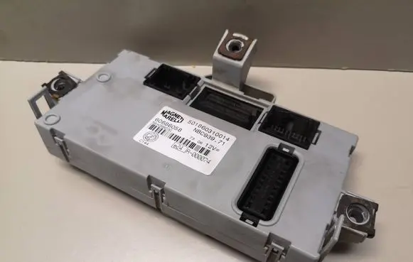 Alfa Romeo 159 Central body control module 60686058 501860310014 59DSBD3G