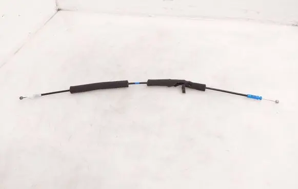 Toyota Camry VIII XV70 Front door cable line M3F