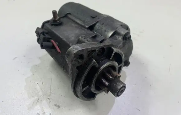 Hyundai Trajet Starter motor