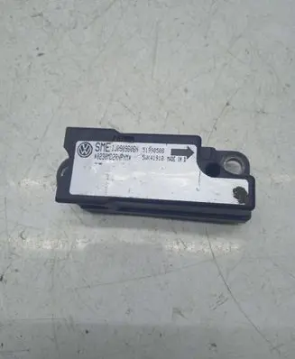 Volkswagen PASSAT B5 Airbag deployment crash/impact sensor IJ0909606N