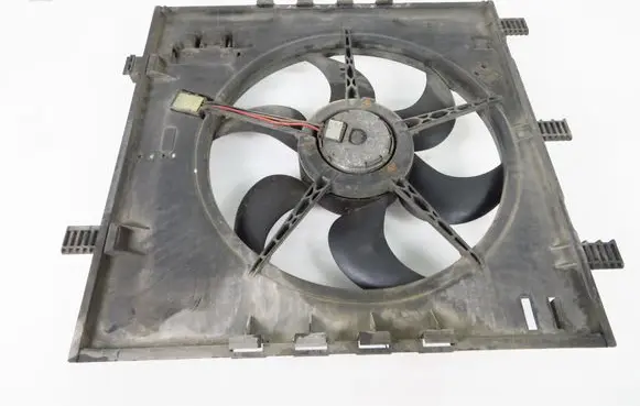 Mercedes-Benz Vito Viano W638 Electric radiator cooling fan 6385000693 6385002200 0130305245