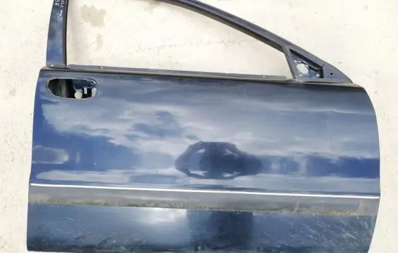 Volvo S40, V40 Front door juodos