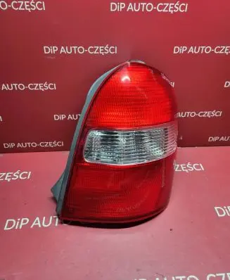 Mazda 323 F Rear/tail lights