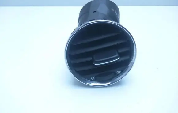 Peugeot 308 Rear air vent grill 9655994277 I5754