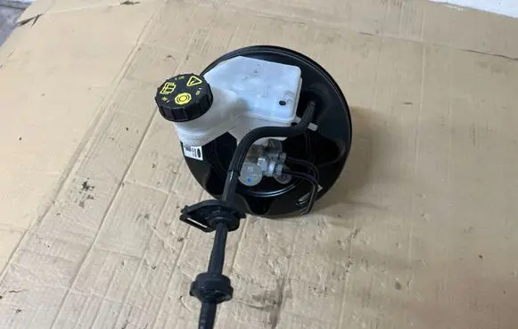Ford Fiesta Brake booster
