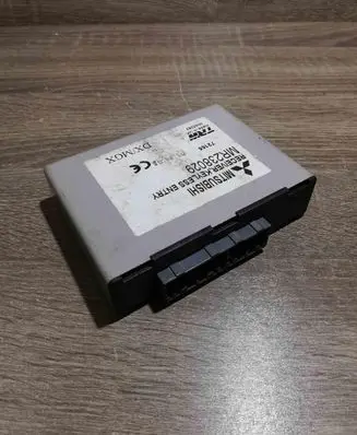Mitsubishi Space Star Door central lock control unit/module MR238029 0065383