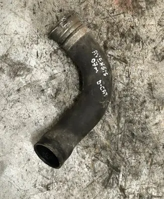 Toyota Avensis T250 Intercooler hose/pipe