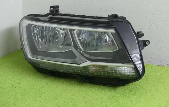 Volkswagen Tiguan Headlight/headlamp 5NB941006B