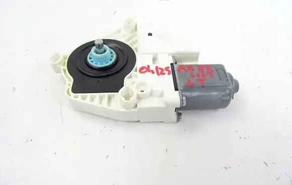 Audi A1 Rear door window regulator motor 8K0959812A