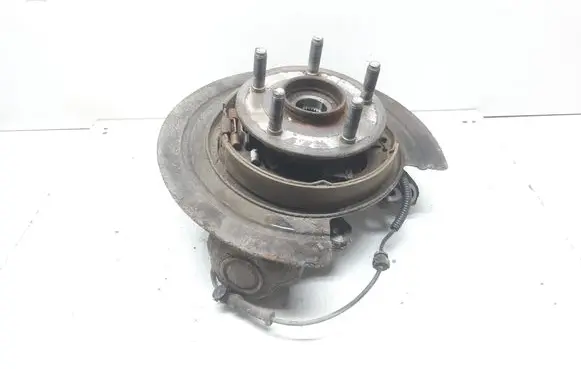 Jeep Grand Cherokee Rear wheel hub spindle/knuckle 04877112AC
