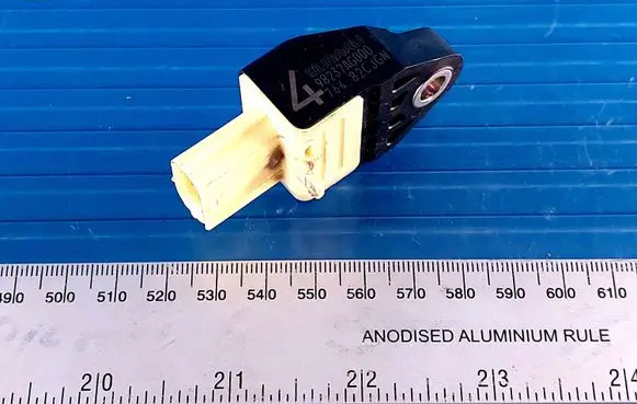 Subaru Forester SH Airbag deployment crash/impact sensor 98237AG000