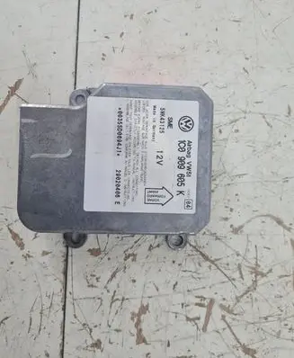 Volkswagen Polo Airbag control unit/module 1C0909605