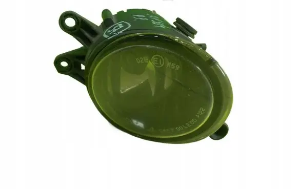 Volvo S40 Front fog light 0305065002 NP504 30698628