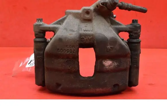 Peugeot 308 Front brake caliper 