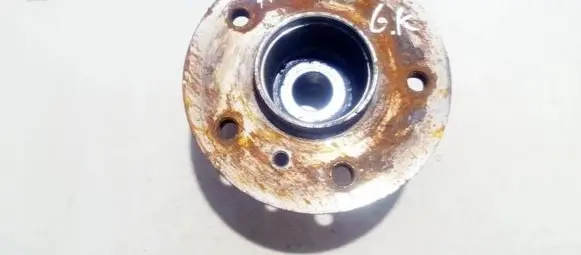 Mercedes-Benz A W168 Rear wheel hub