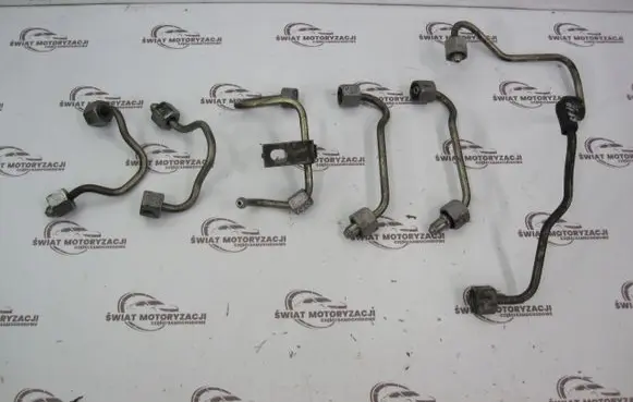 BMW 1 E81 E87 Fuel injector supply line/pipe N47D20C
