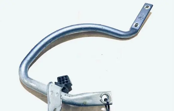 Opel Vectra B Tailgate/trunk/boot hinge 90463714