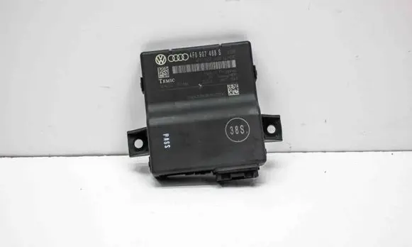 Audi Q7 4L Gateway control module 4F0907468S
